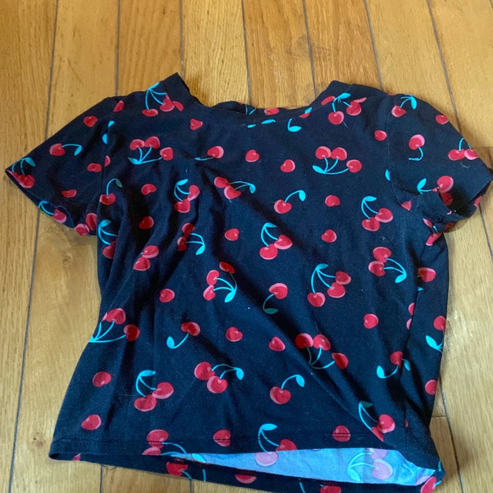 Cute cherry top